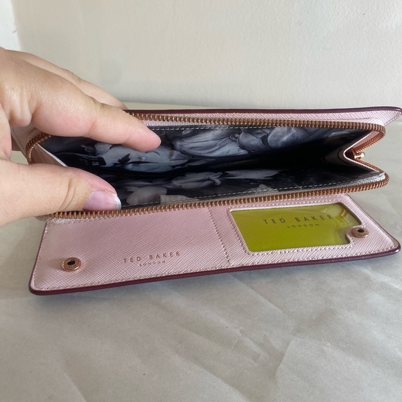 Ted Baker Maroon Leather Wallet pink lining pocketbook rose gold - Picture 5 of 8